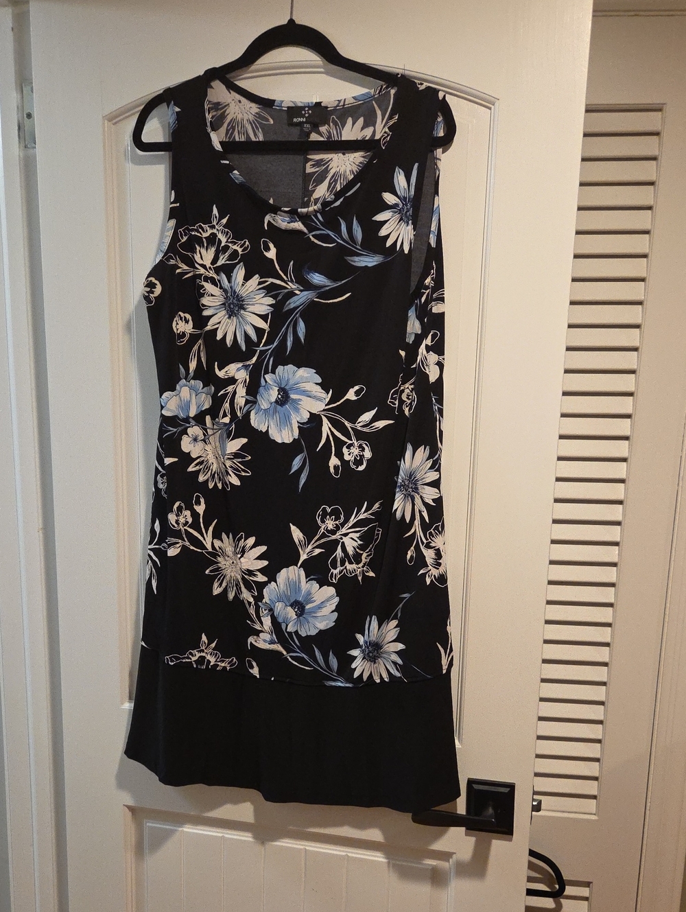Ronni Nicole Floral Mini Dress Black & Blue XXL